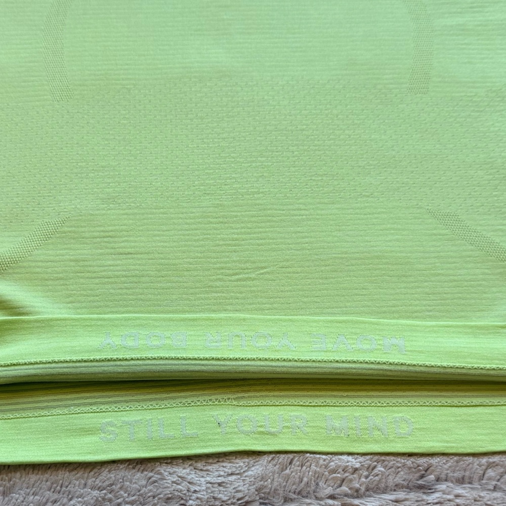Lululemon Swiftly Tech Racerback 2.0 *Race Length in Neo Mint / Neo Mint Size 4 - Picture 9 of 13